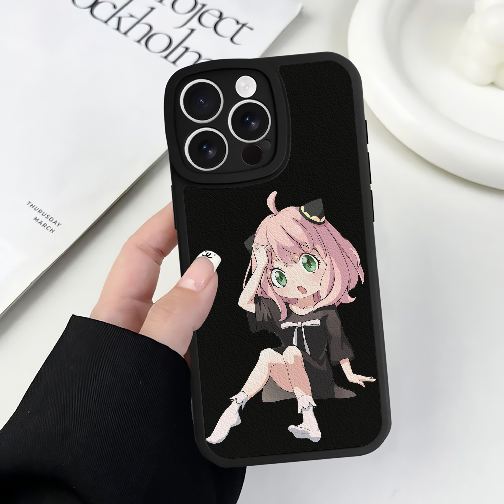 （画像用） SPY×FAMILY间谍家家酒 【iPhone 16シリーズ対応】シリコンスマホケース（レザー調） 材質：シリコン